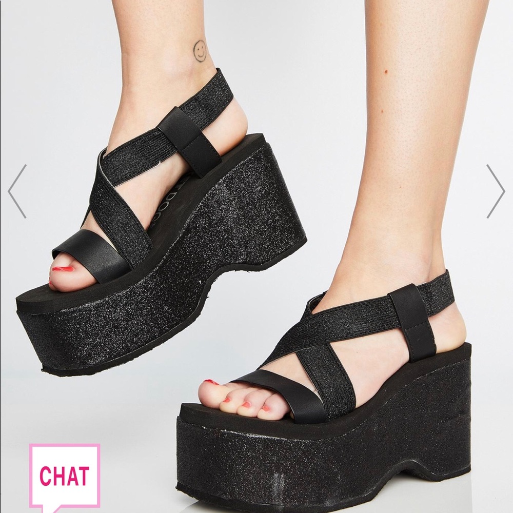 Platform sandals